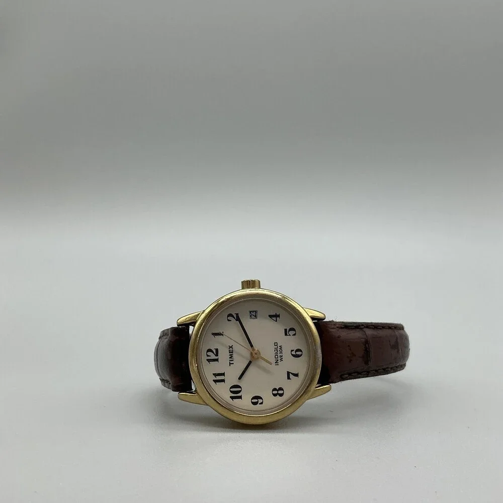 Timex Indiglo WR 30M Womens Watch 25mm Easy Reader Gold Tone Leather New Battery